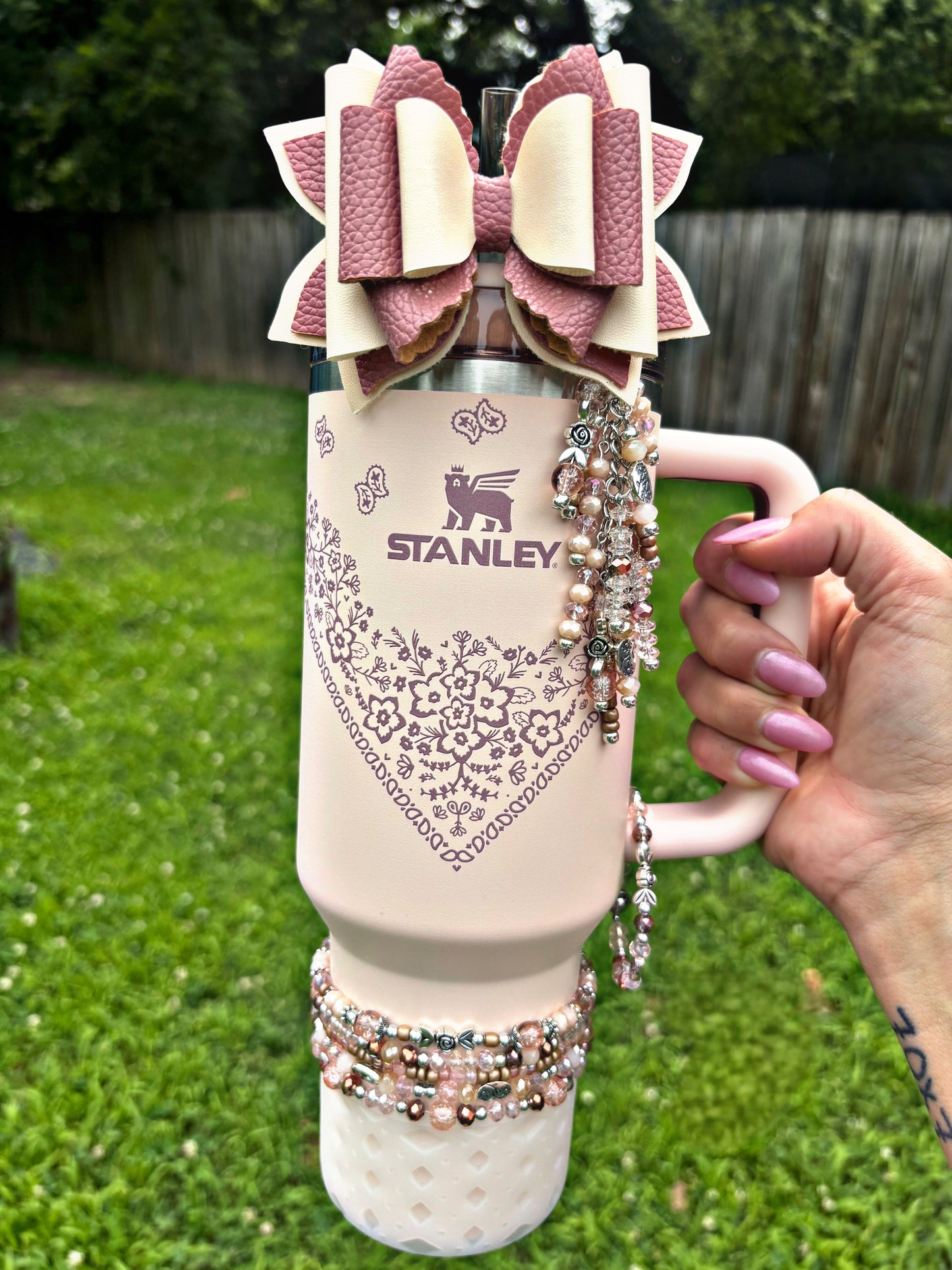 Conch Floral Accessories