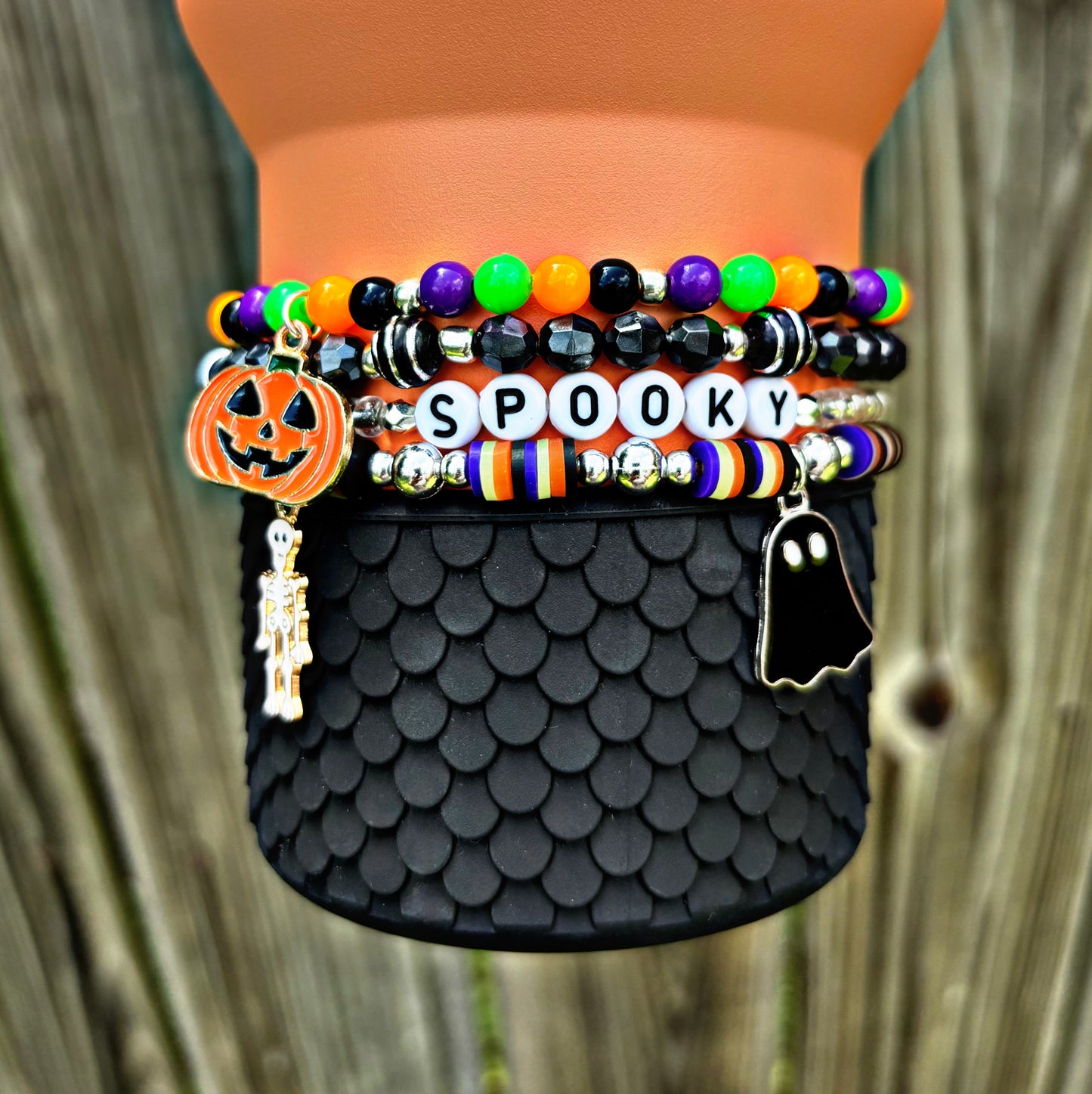 Bracelets Spooky Cup effrayants
