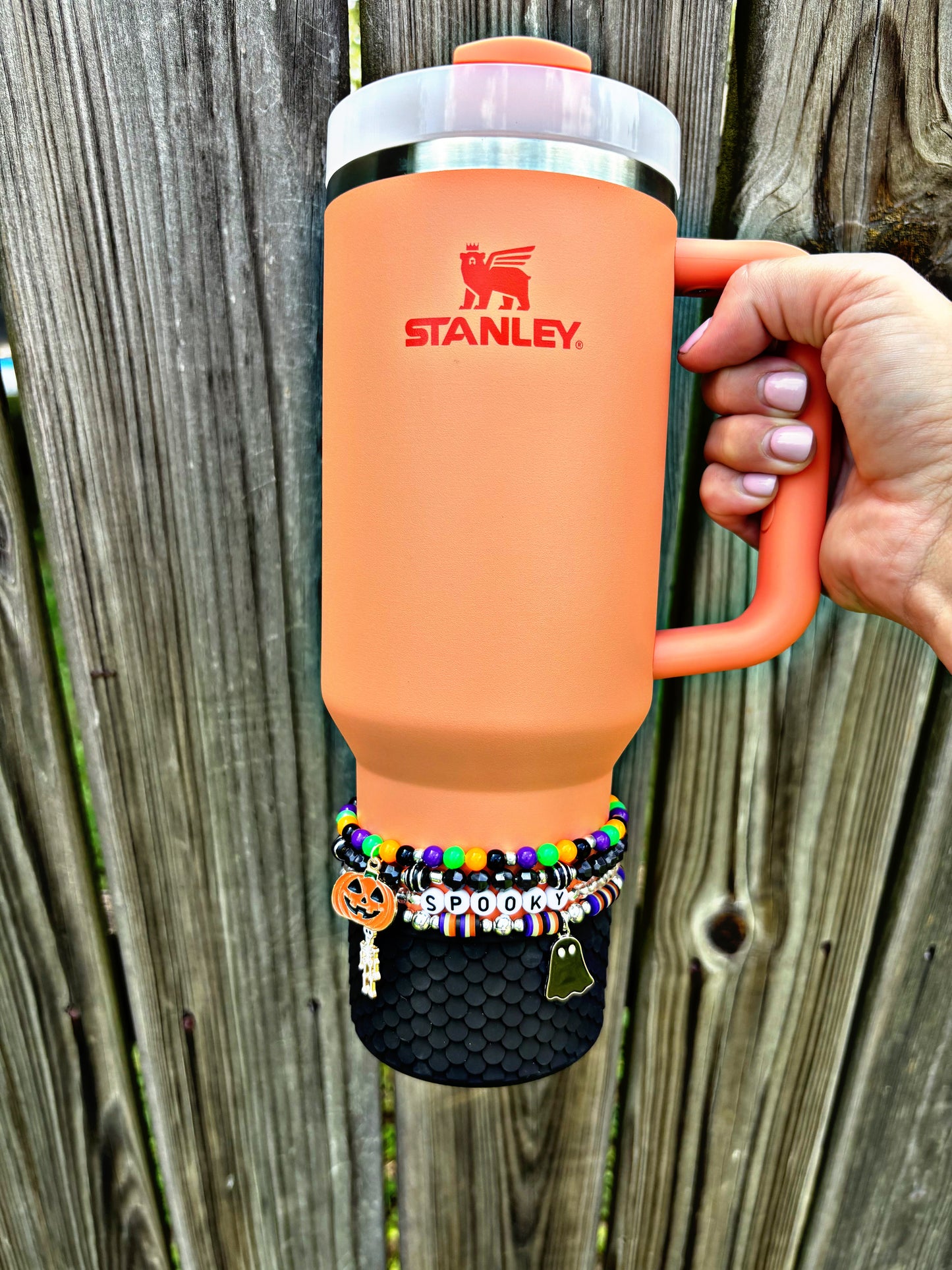 Bracelets Spooky Cup effrayants