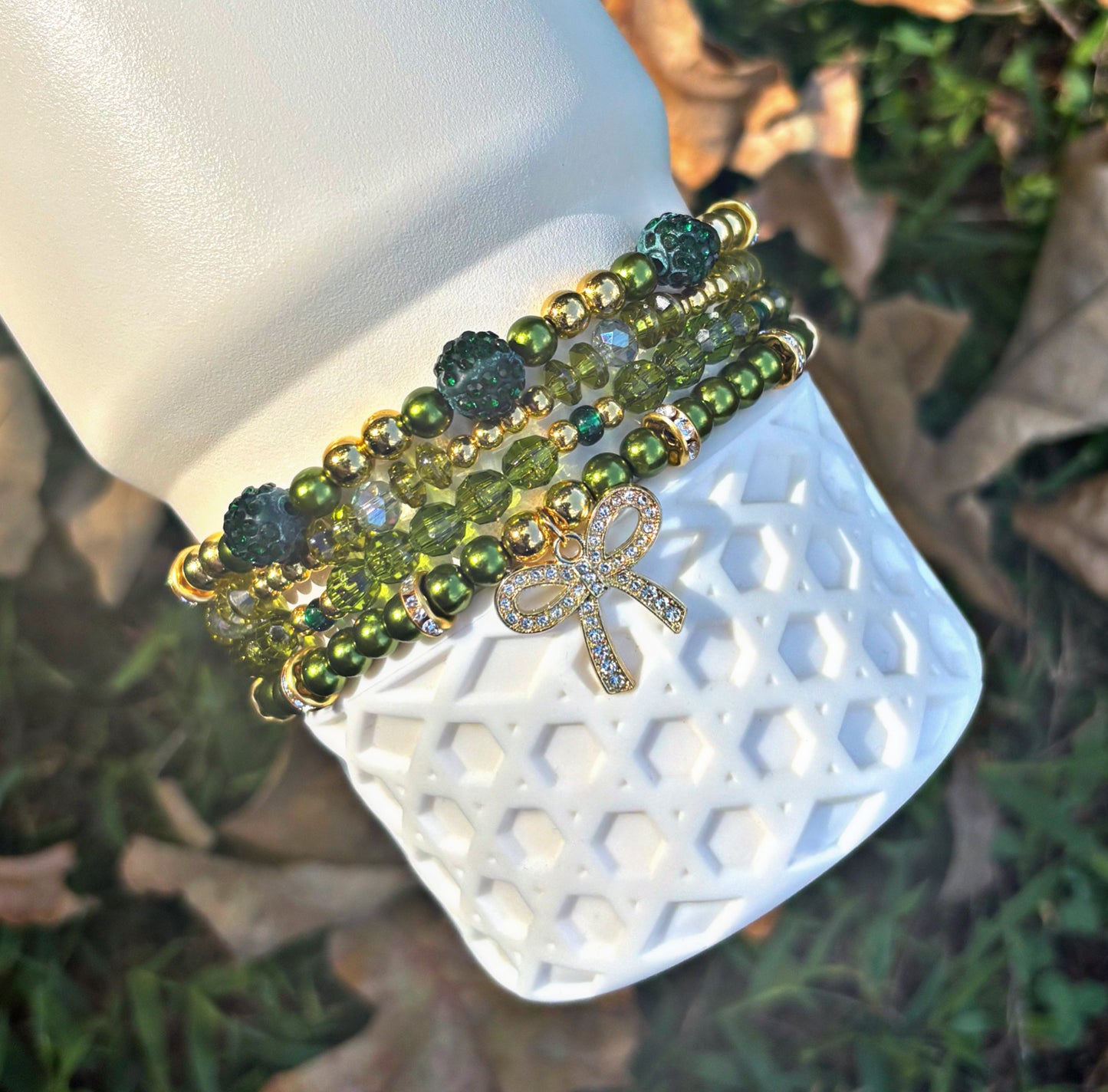 Les bracelets Cypress Cup rafraîchissent l'automne