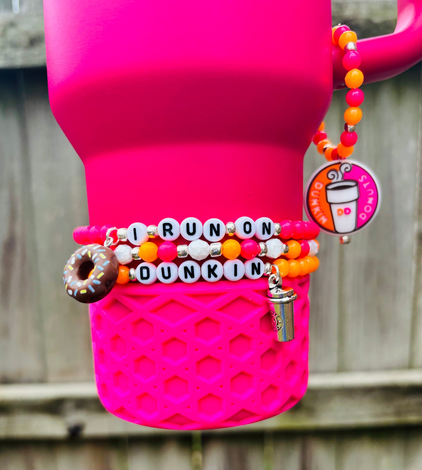 Breloque pour poignée de tasse Dunkin Donuts. Amateur de café.