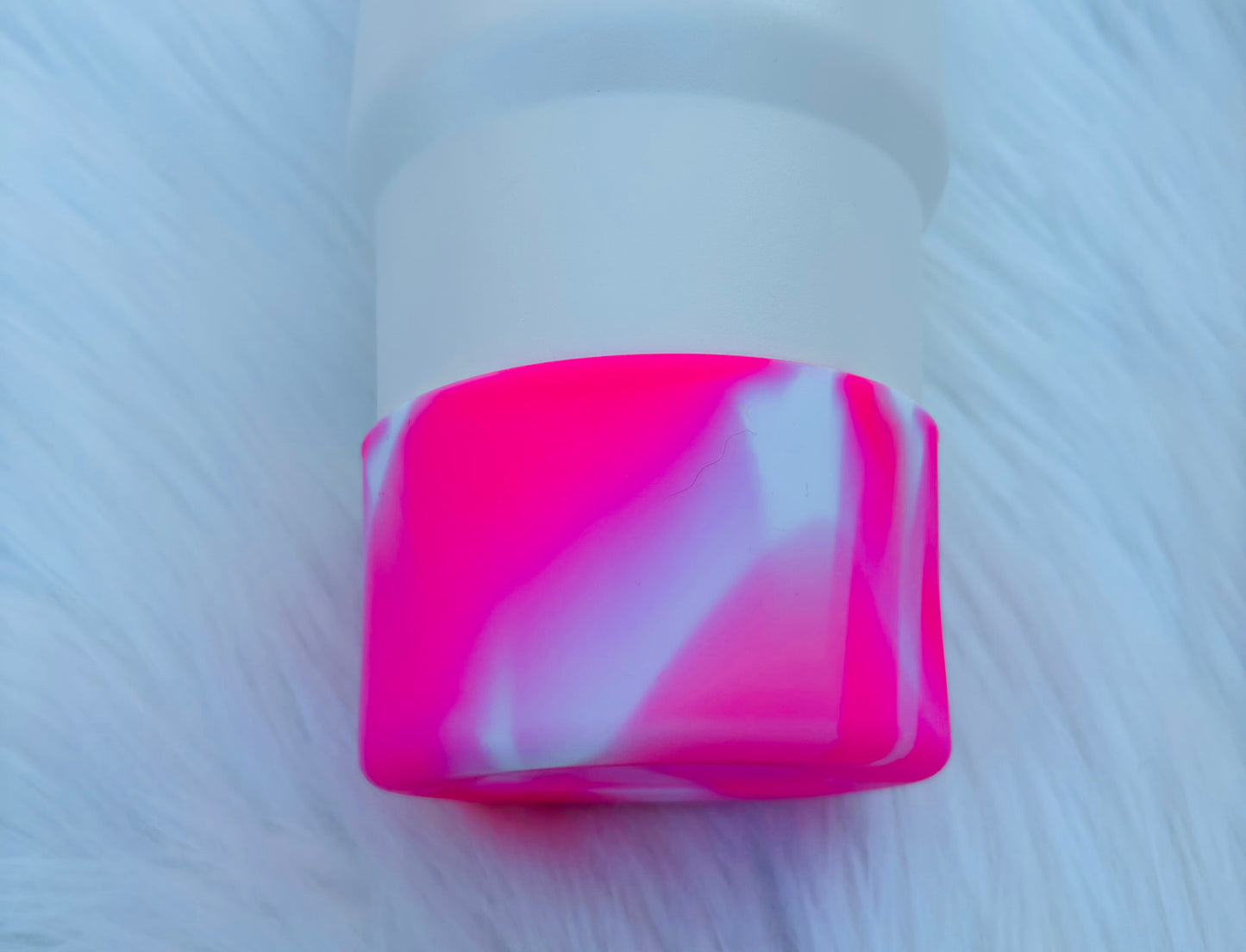 Botte en silicone rose tourbillonnante. Accessoires de la Coupe Stanley