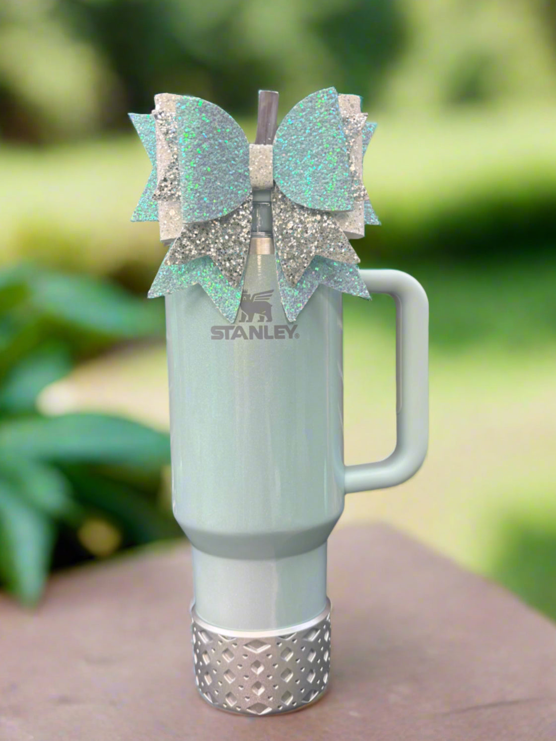Topper de paille à nœud doré Lucky Clover