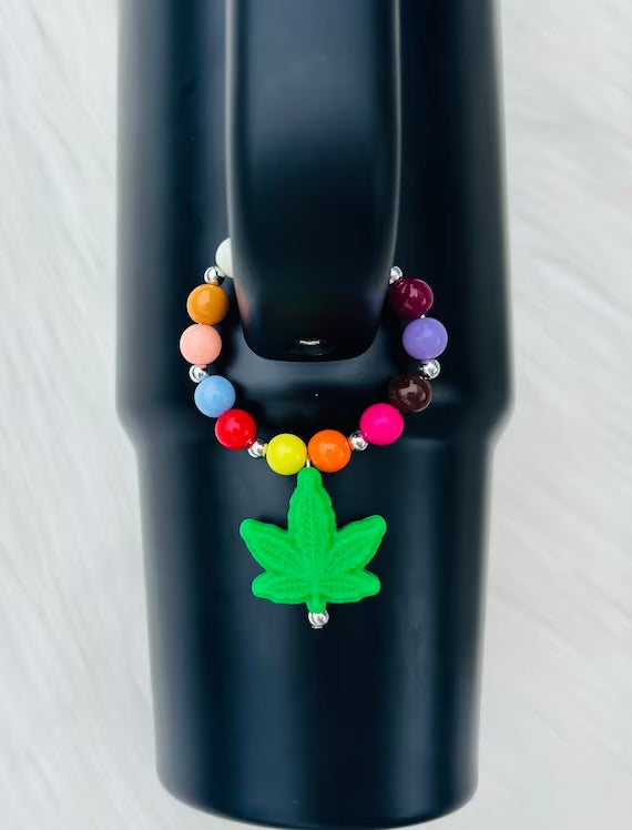 420 Charm de poignée de feuille