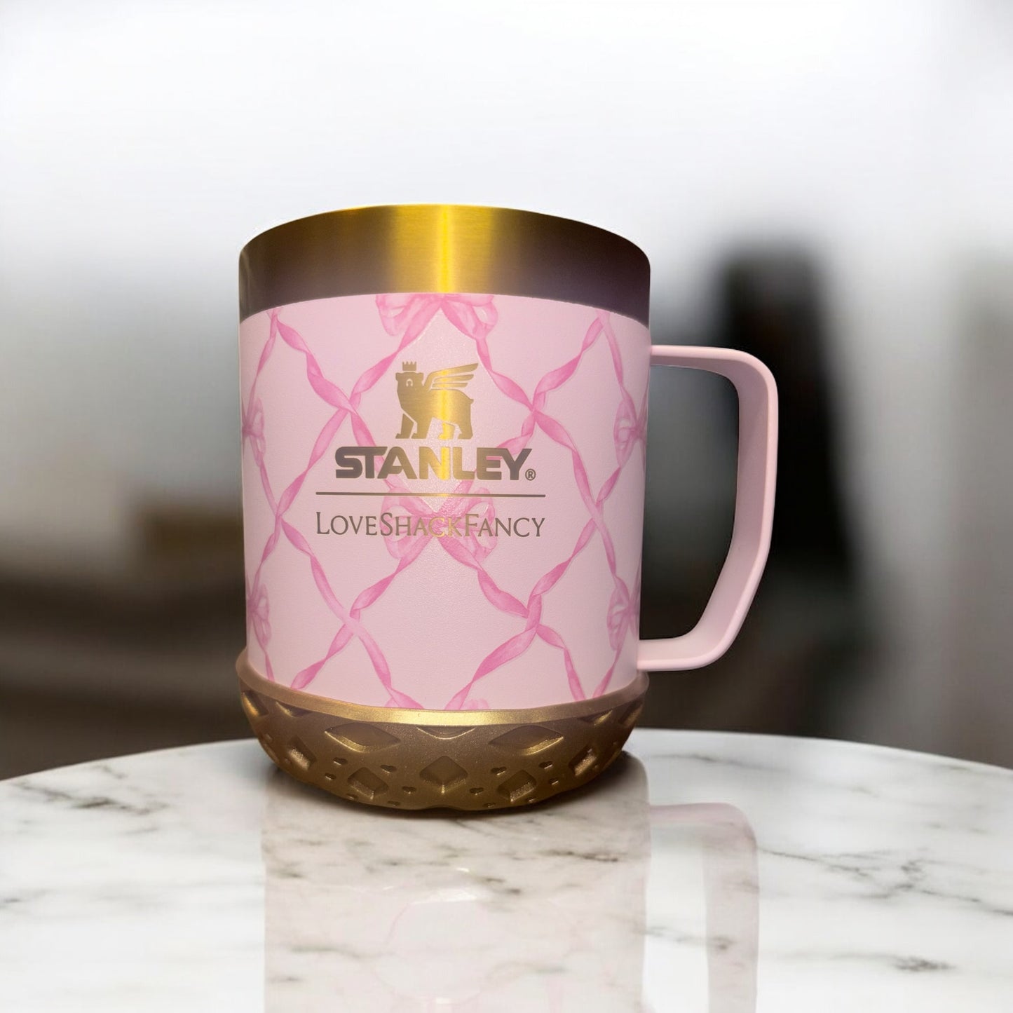 LSF Mug Baby Bow Peppermint Pink. Boot included. (Discount codes can’t be used on cups or your order will be canceled)