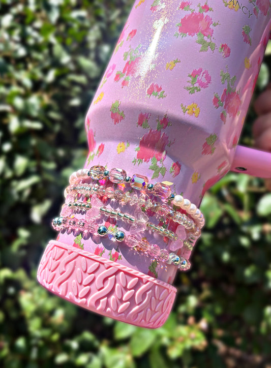 Bracelets & Boot FREEBIE (Add me to your cart along with $15 worth of other items and get me for free) Won’t combine with other offers.
