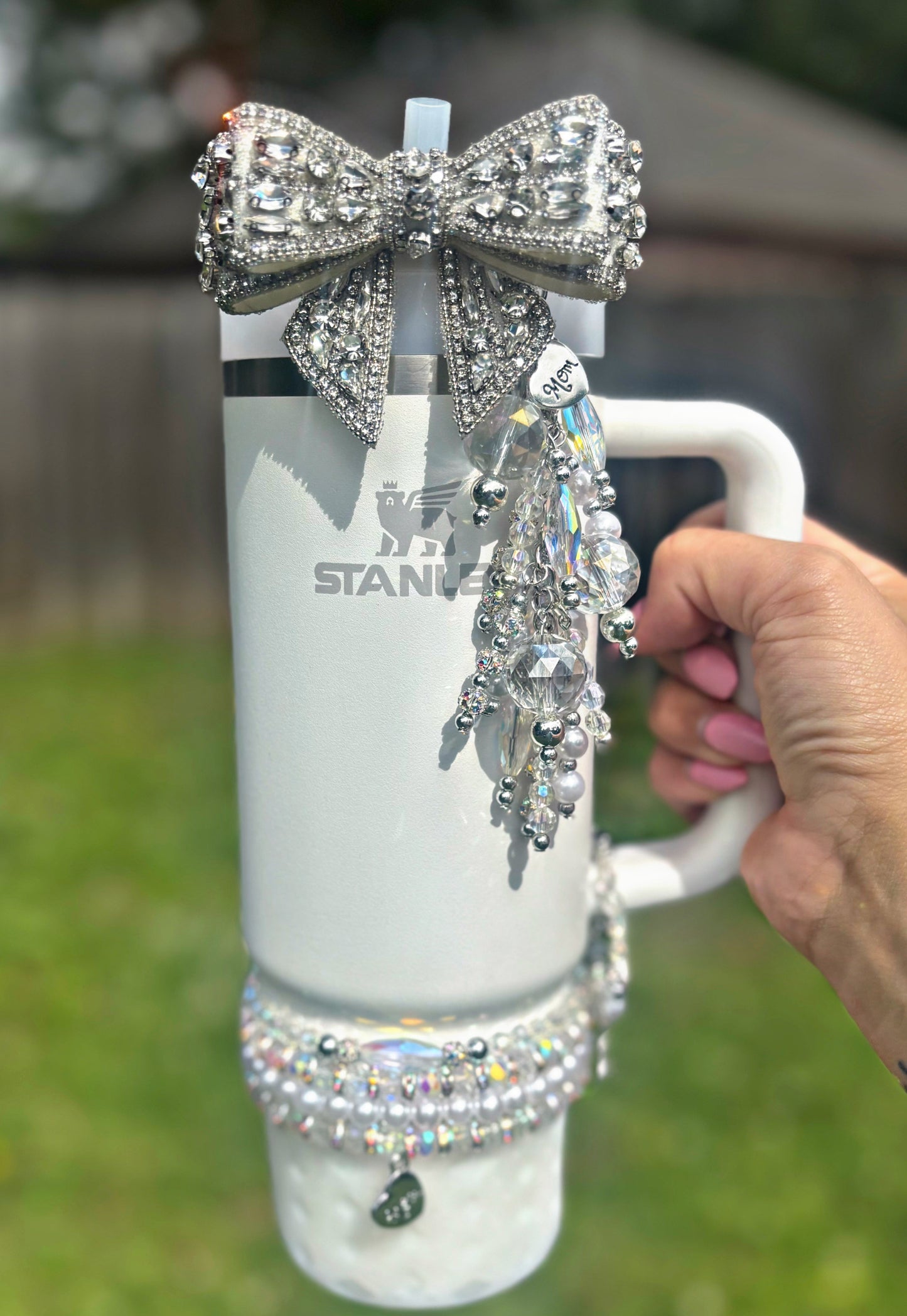 MOM Accessories