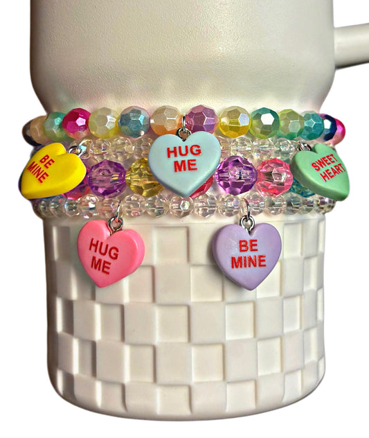 Bracelets Conversation Hearts Cup {Les couleurs et les dictons peuvent varier}