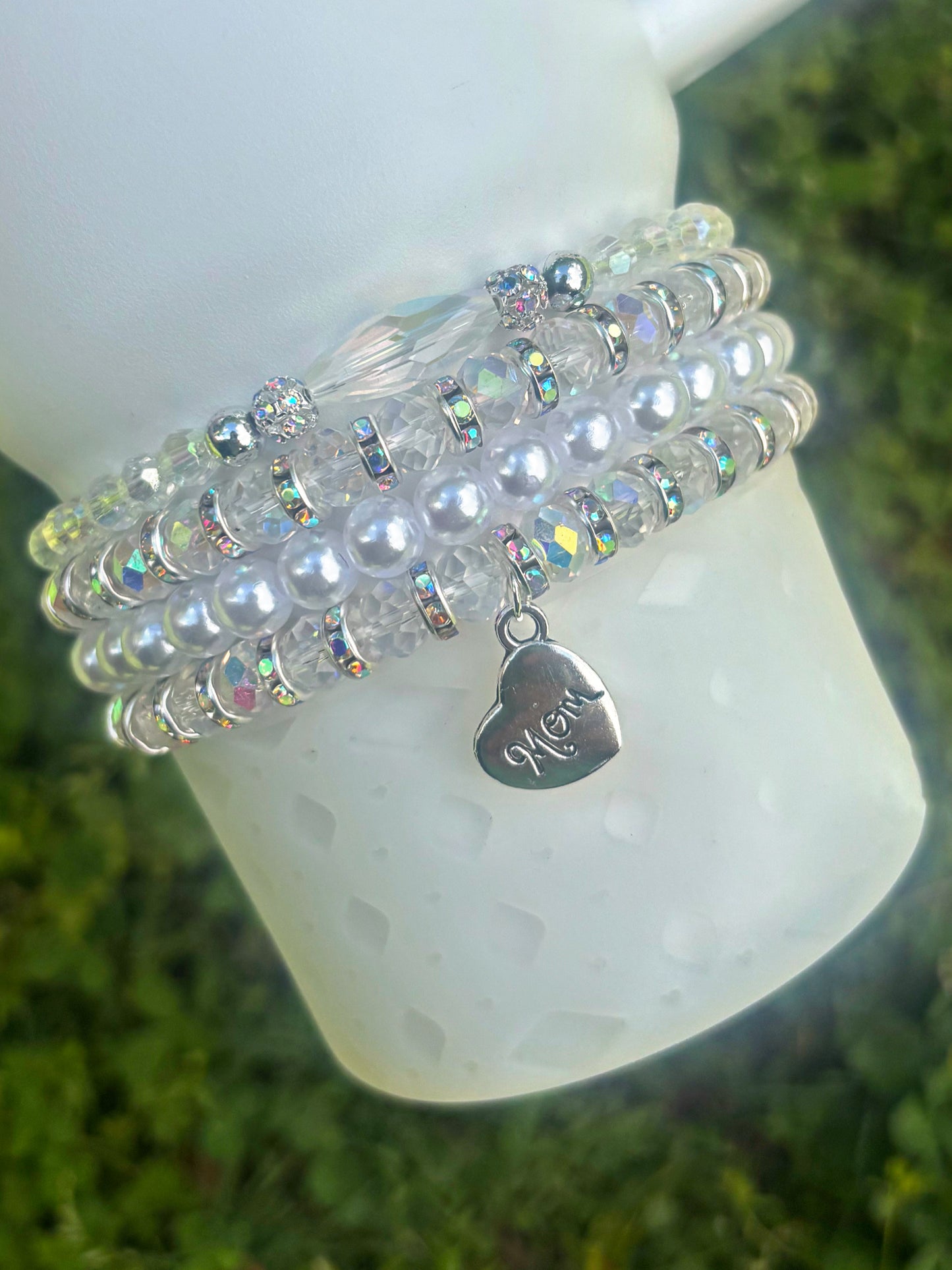 MOM Accessories