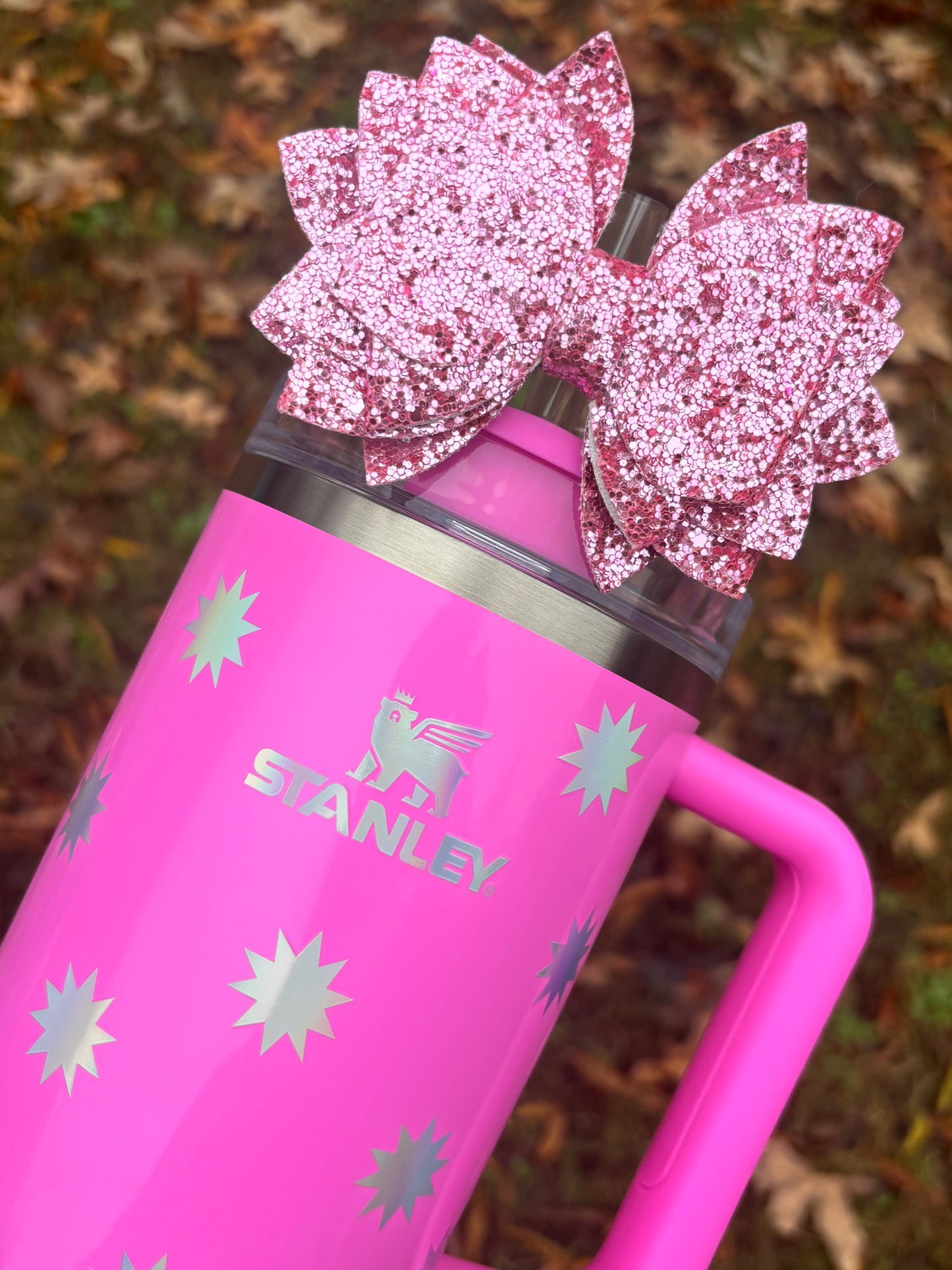 Bubblegum Glitter Bow Straw Topper