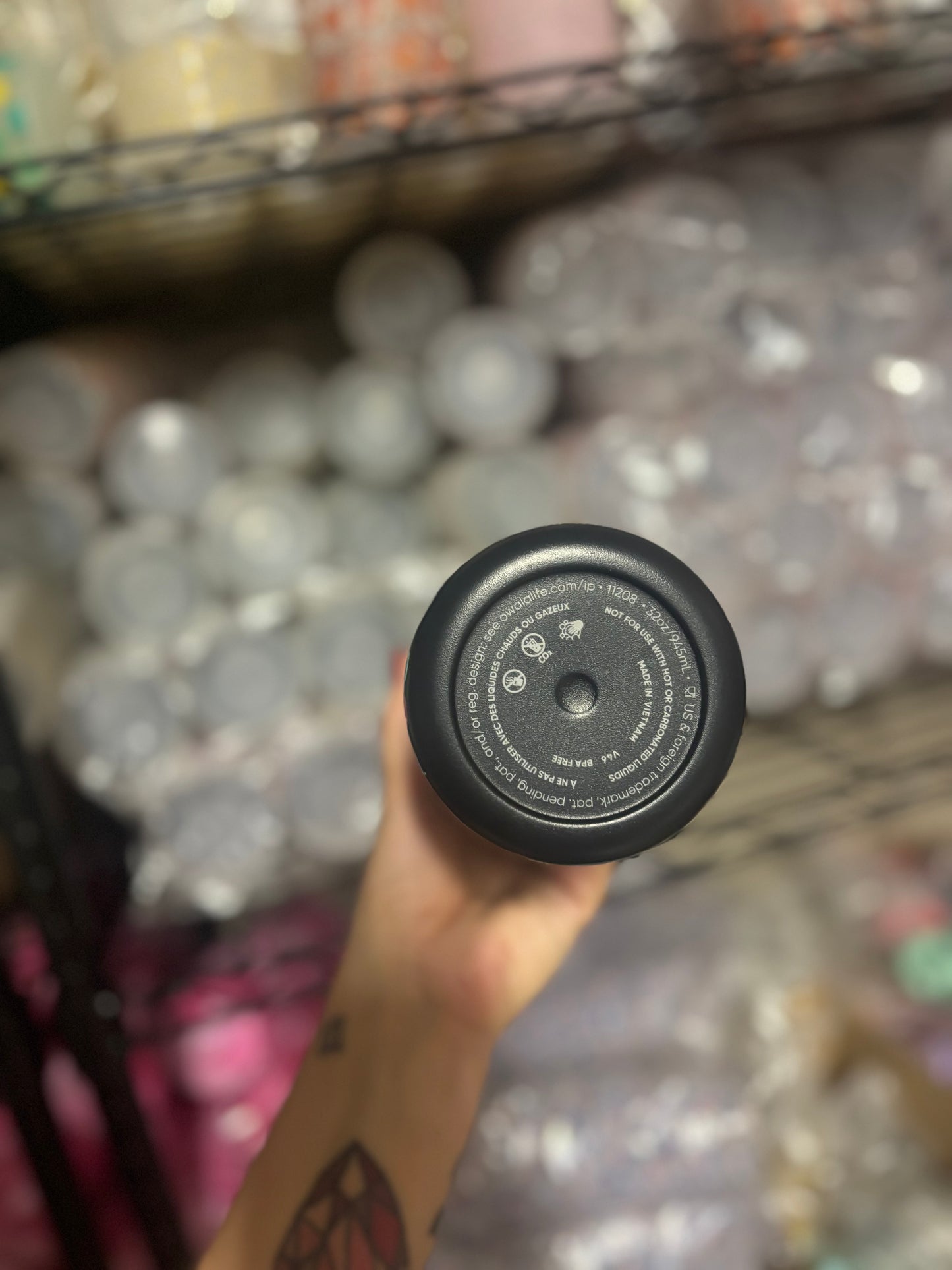 Sugar Skulls Owala 32oz Freesip (discount codes cannot be used on cups)