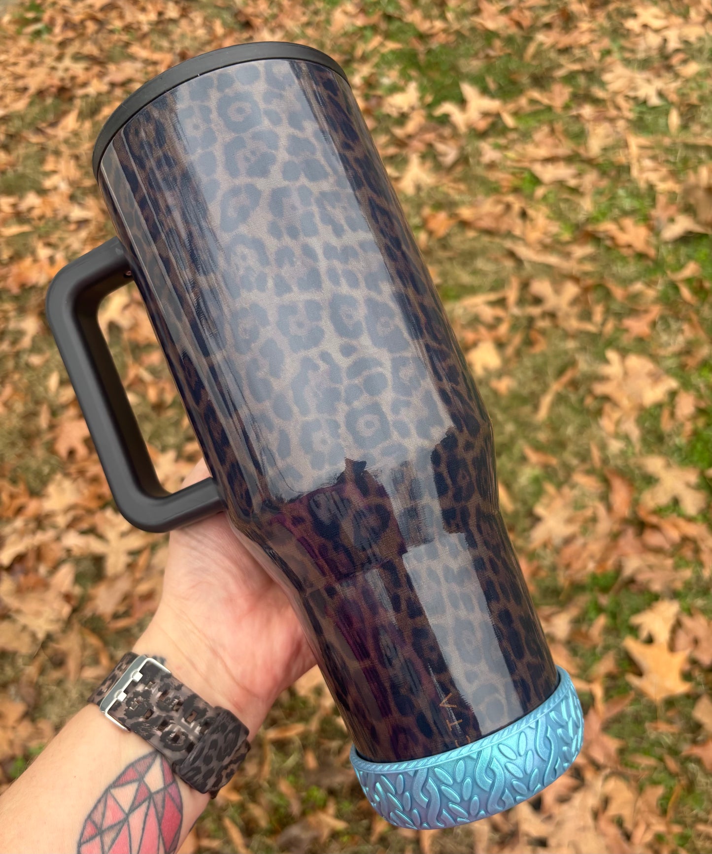 Blue Lagoon || The Classic Cardi || 3”