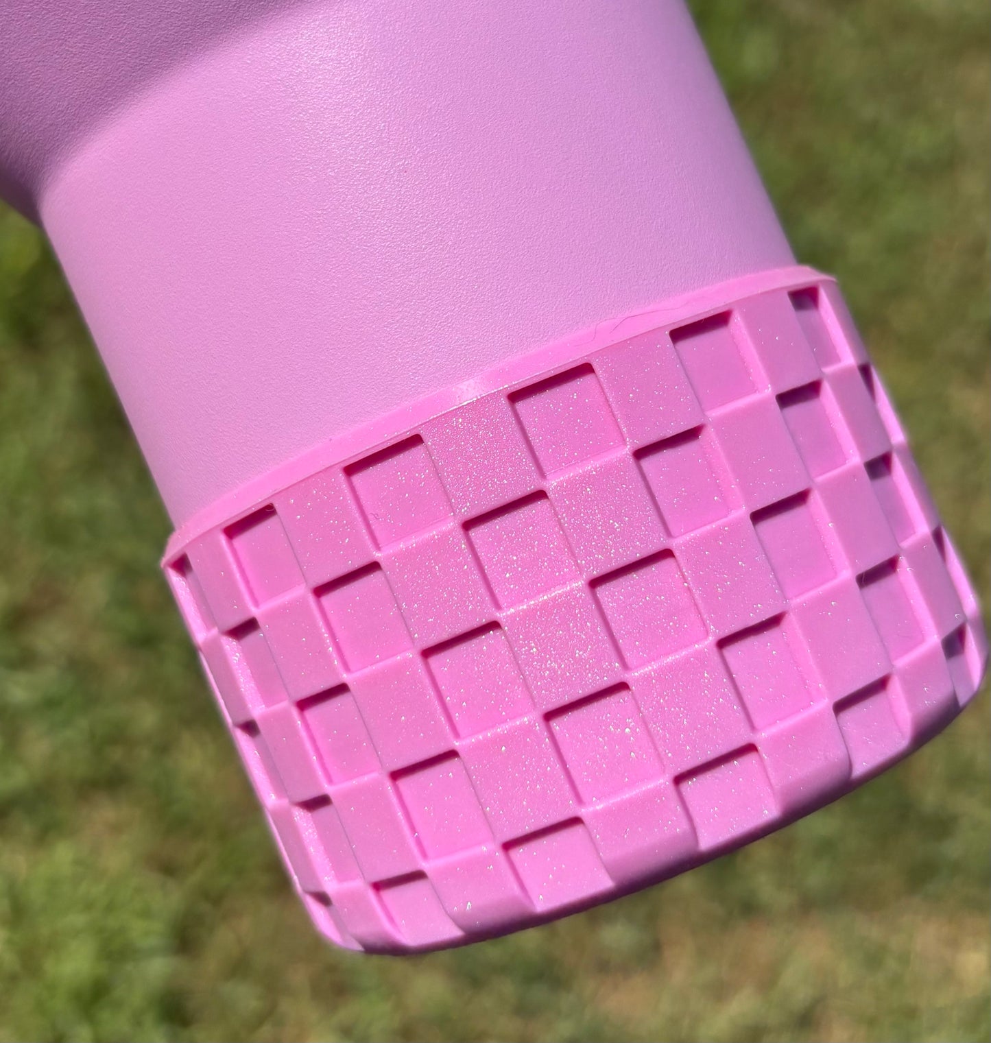 Shimmery Pink Checkered Texture Silicone Boot. Stanley Cup Accessories