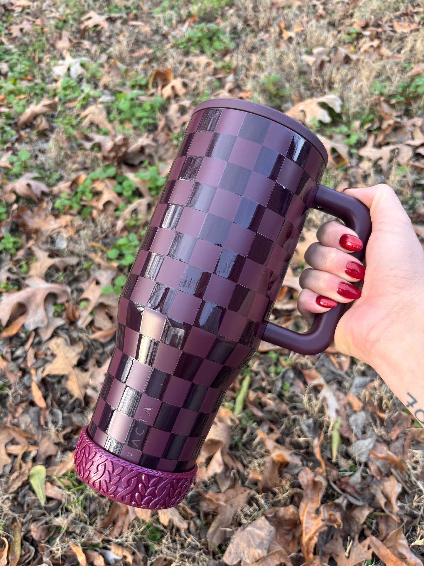 Boysenberry || The Classic Cardi || 3”