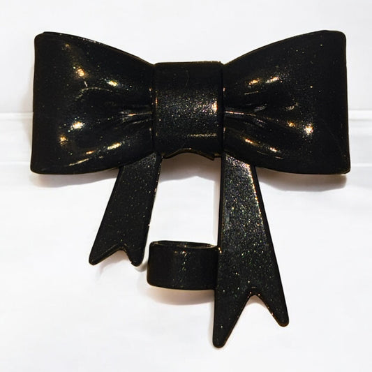 Obsidian Black Big Bow Silicone Straw Topper