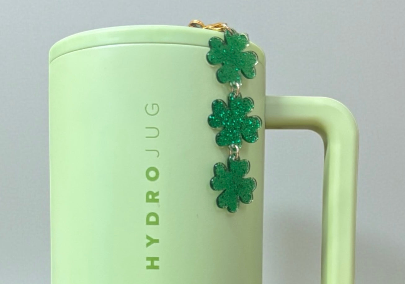 Charme de la Coupe Liée et Vraie