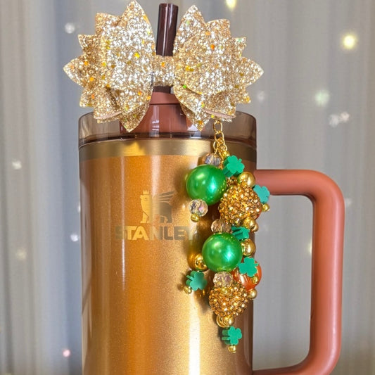 Pendentif en forme de cœur métallique en paille