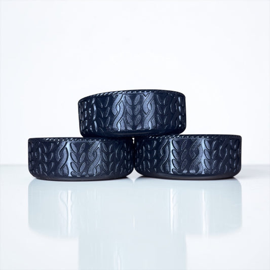 Black Gloss || The Classic Cardi || 3”