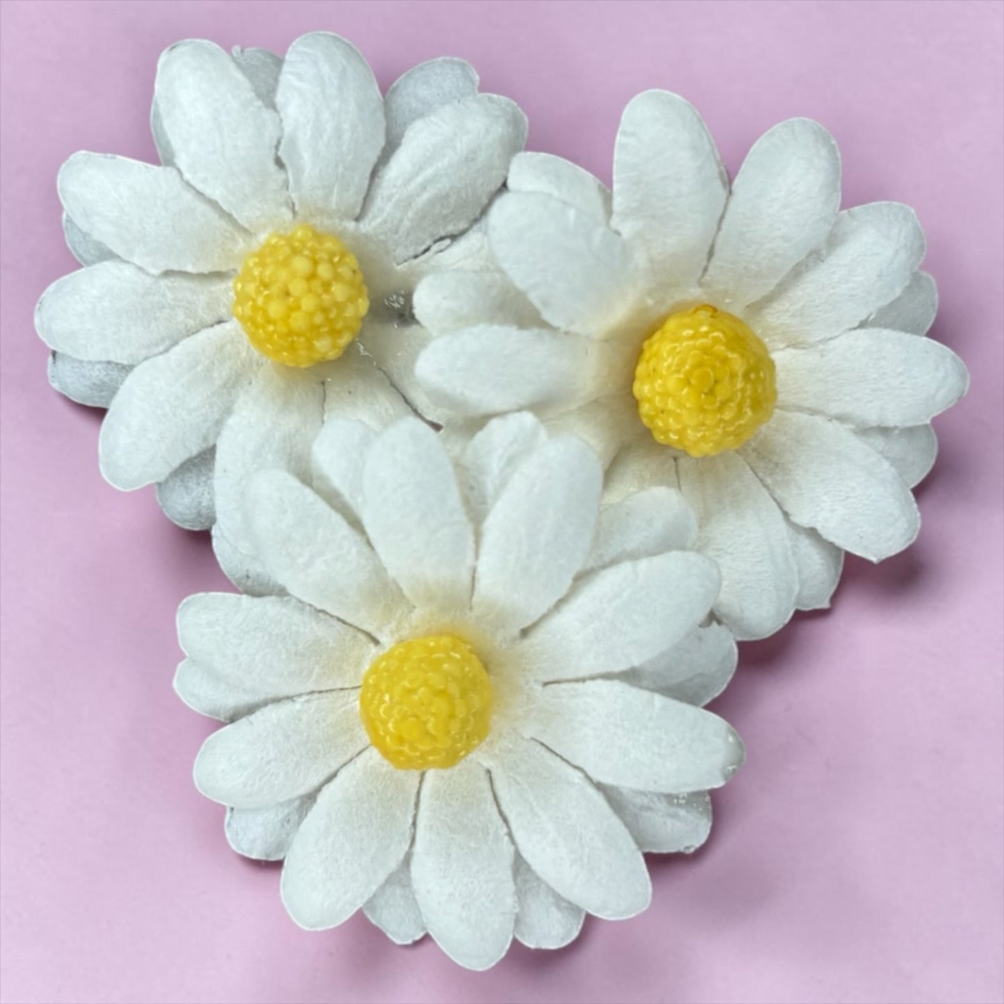 Daisy 3D Flower Magnet (each sold separately)