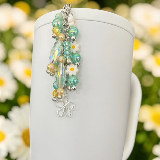 Daisy Ice Shaker Dangle Charm
